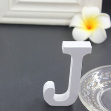 Load image into Gallery viewer, 1pcs 15cm White Wooden LOVE Wedding Sign Romantic Wedding Decoration DIY Marriage LOVE Letters Photography Props 15*13*2CM