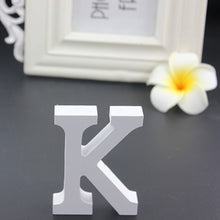 Load image into Gallery viewer, 1pcs 15cm White Wooden LOVE Wedding Sign Romantic Wedding Decoration DIY Marriage LOVE Letters Photography Props 15*13*2CM