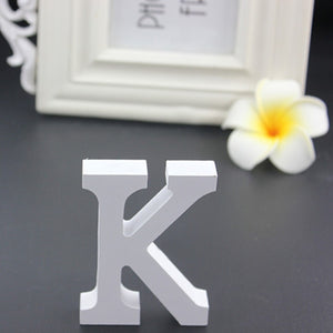 1pcs 15cm White Wooden LOVE Wedding Sign Romantic Wedding Decoration DIY Marriage LOVE Letters Photography Props 15*13*2CM