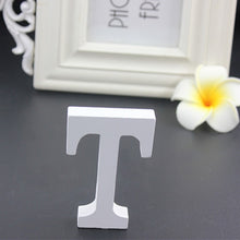 Load image into Gallery viewer, 1pcs 15cm White Wooden LOVE Wedding Sign Romantic Wedding Decoration DIY Marriage LOVE Letters Photography Props 15*13*2CM