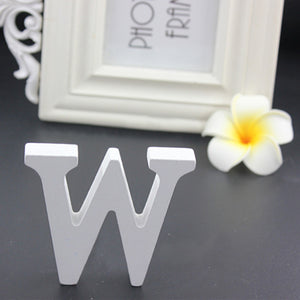 1pcs 15cm White Wooden LOVE Wedding Sign Romantic Wedding Decoration DIY Marriage LOVE Letters Photography Props 15*13*2CM